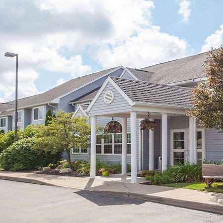 Microtel Inn & Suites Springville Exteriér fotografie