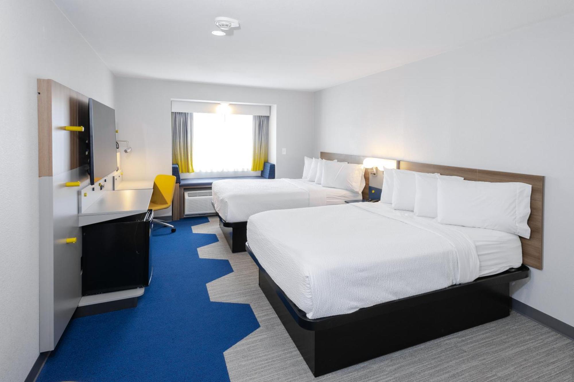 Microtel Inn & Suites Springville Exteriér fotografie