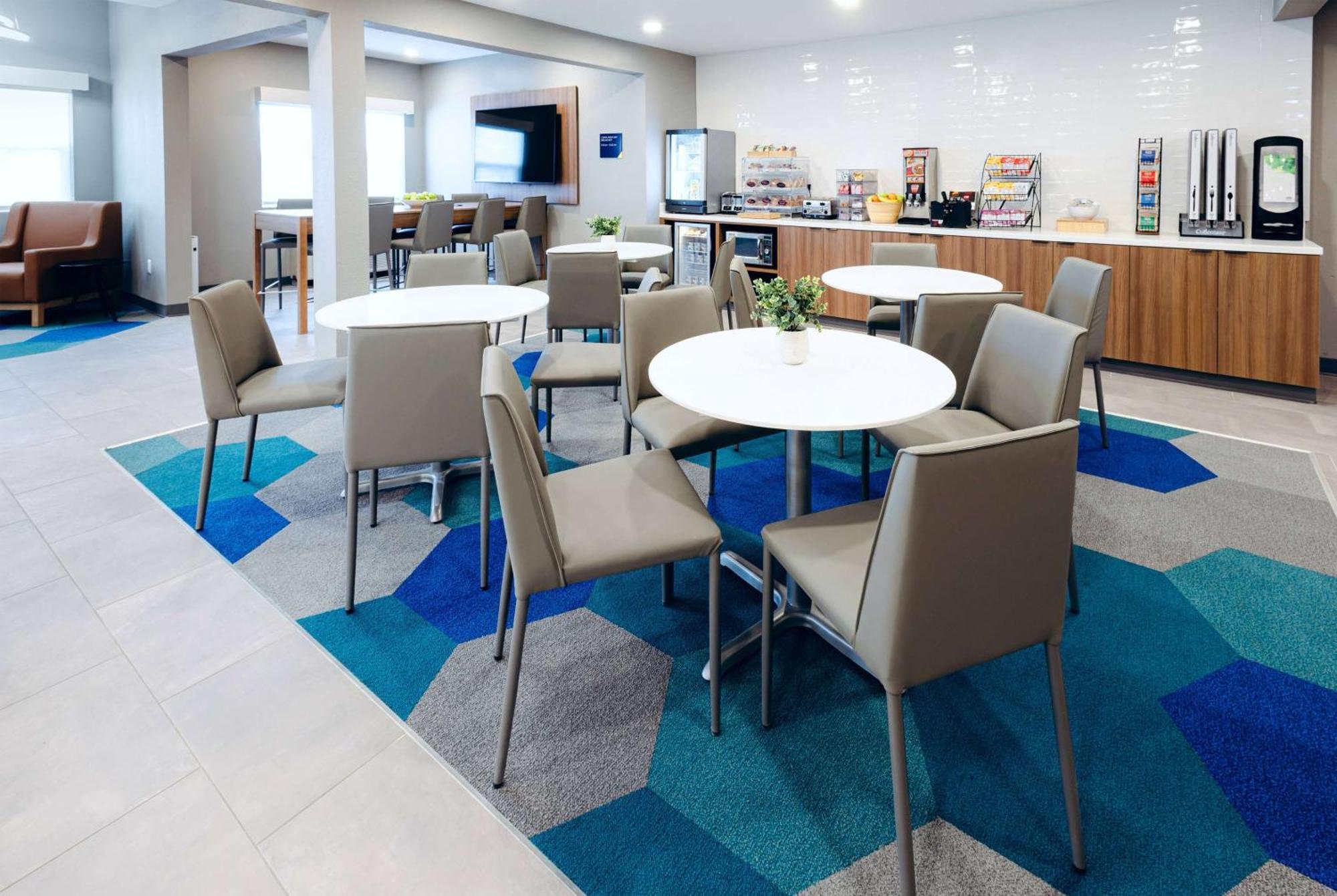 Microtel Inn & Suites Springville Exteriér fotografie